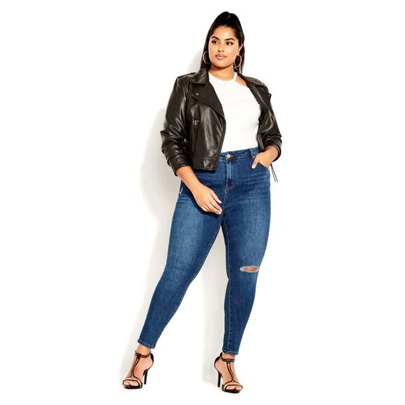 City Chic Asha Spirit Crop Jean Mid Denim Size 24